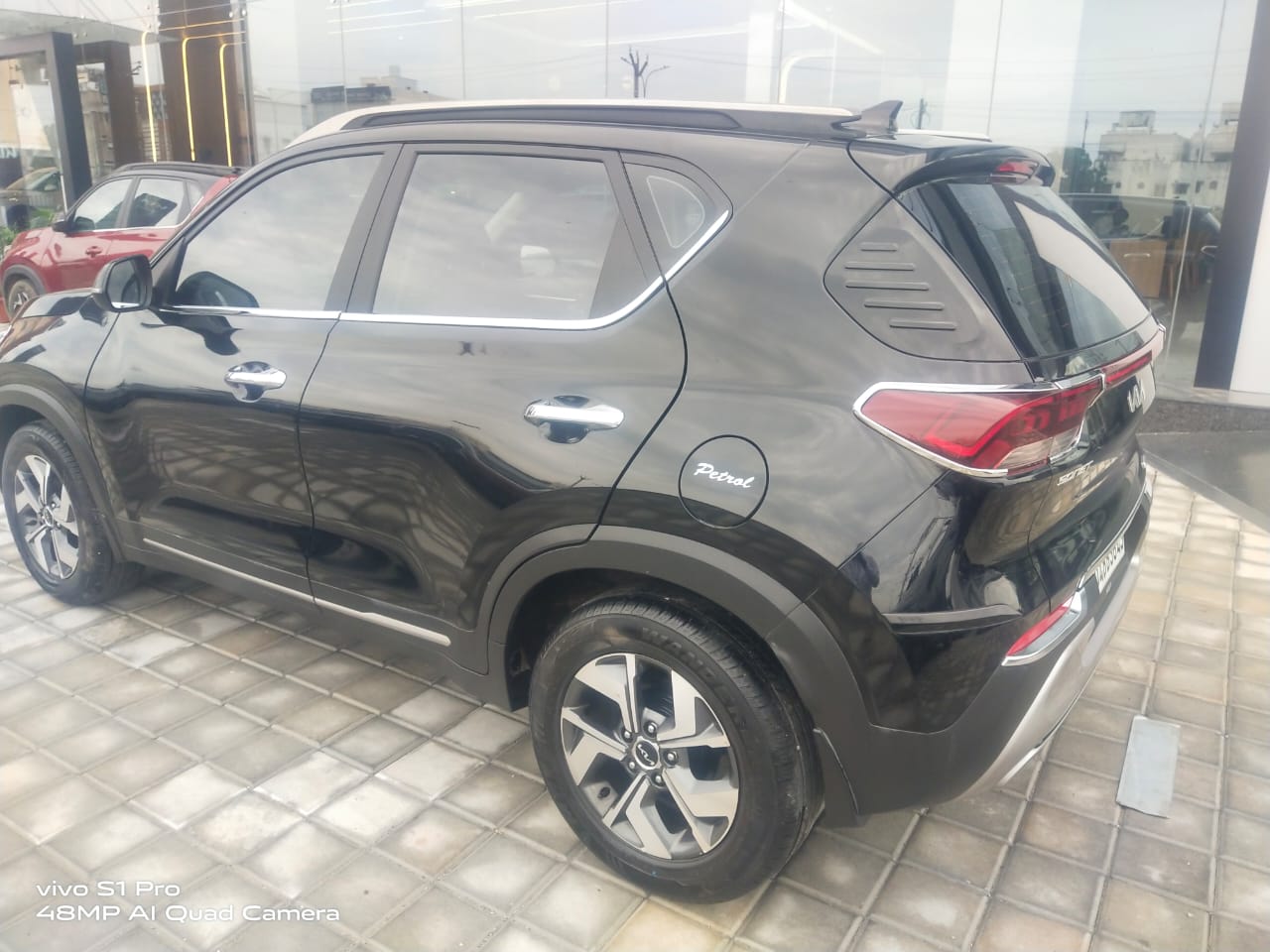 Kia Sonet(2022-2023) Gtx Plus 1.5 Dual Tone